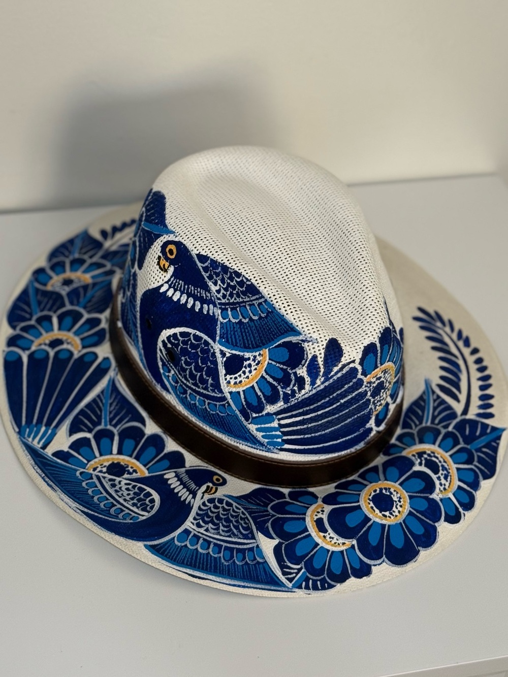 Nicol Hats White Fedora Cowboy Hat Floral & Bird Pottery Talavera Design size L